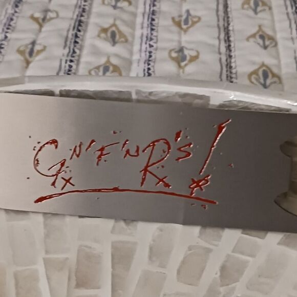 Guns N' Roses Bottle Opener - Picture 5 of 7